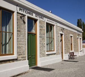 Piches Store - Ophir